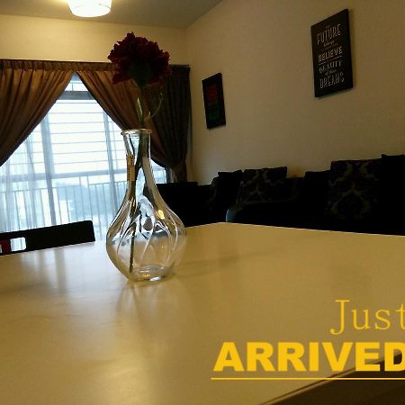 Homestay D 11 Putrajaya Netflix Wifi ภายนอก รูปภาพ