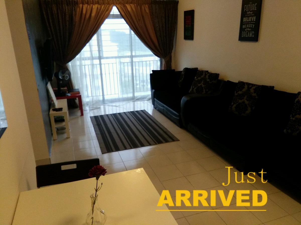 Homestay D 11 Putrajaya Netflix Wifi ภายนอก รูปภาพ