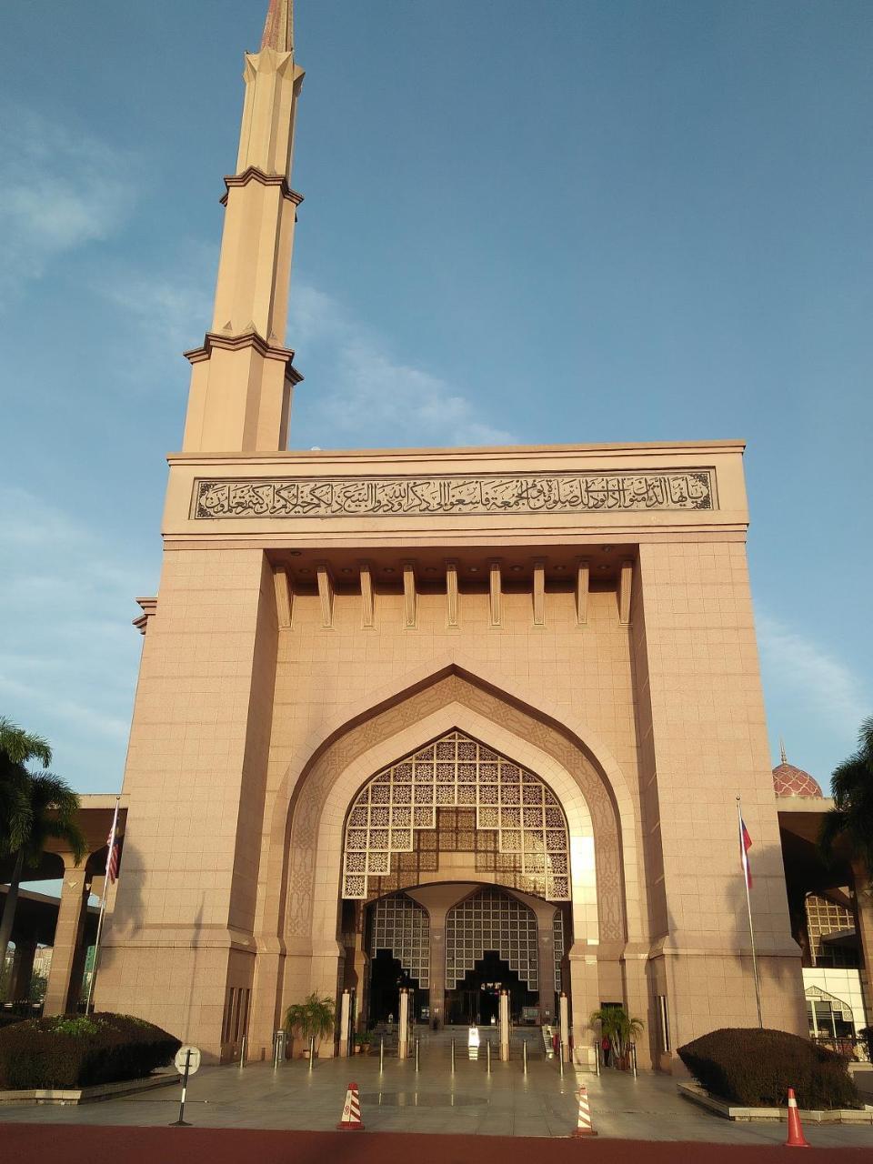 Homestay D 11 Putrajaya Netflix Wifi ภายนอก รูปภาพ